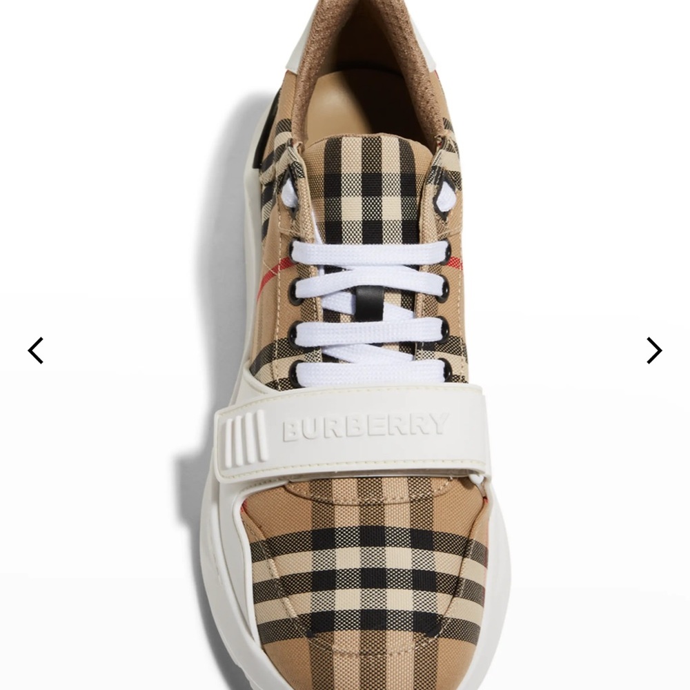 Burberry Shoes - Picture 4 of 5